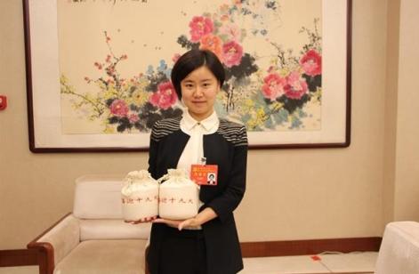向下扎根向上生長